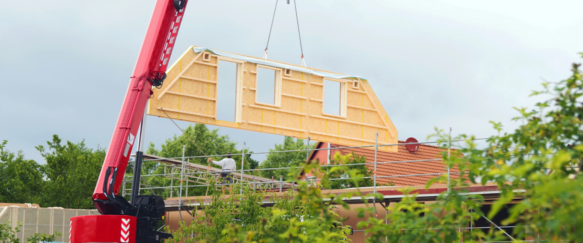 The Vital Role of Contractors and Builders in Manufactured Home Construction