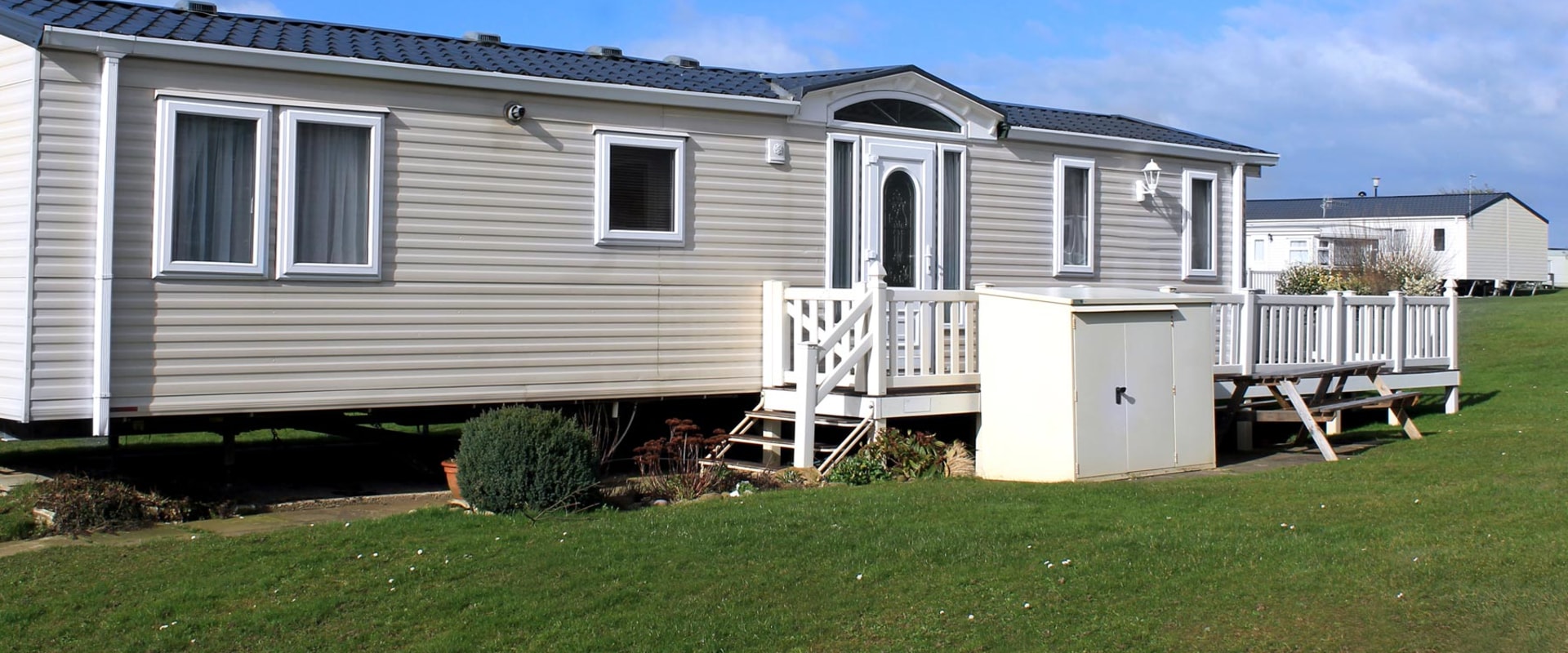 Top Reasons To Choose Metal Roofing For Manufactured Homes In Mobile, AL